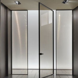 Slim Cửa Màu Tối Giản