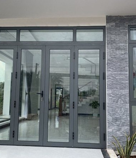 Lắp Đặt Vách Ngăn Kính Cường Lực Văn Phòng – Giải Pháp Hiện Đại Cho Không Gian Làm Việc Chuyên Nghiệp